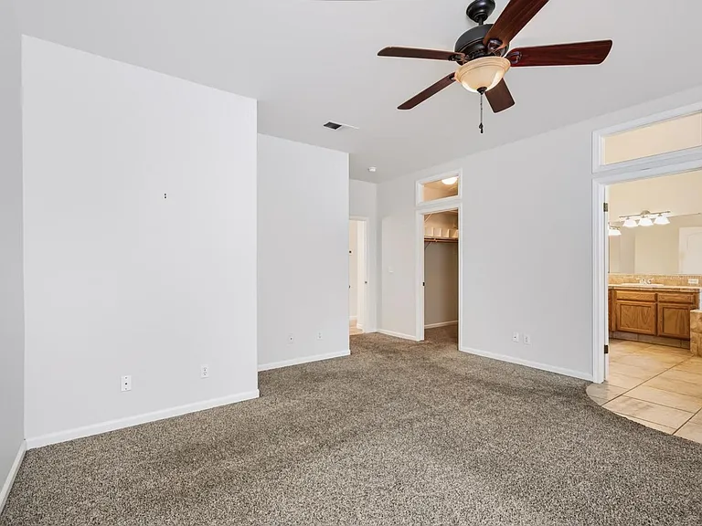 352 W Kelly Ave — Photo 19