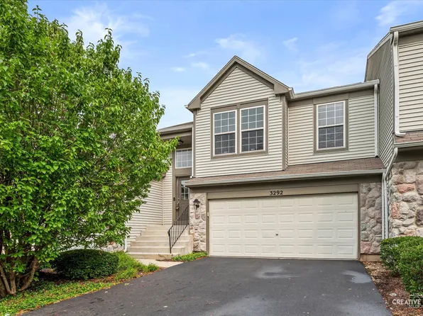 3292 Bromley Ln, Aurora, IL 60502