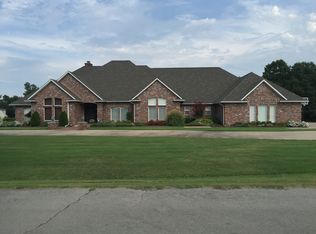 1208 Monique Cir, Claremore, OK 74017