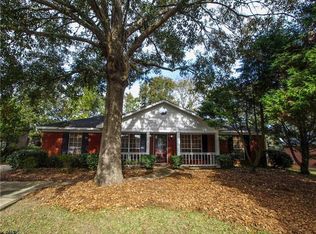 6352 Woodside Dr S, Theodore, AL 36582