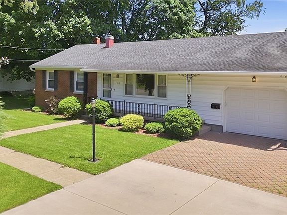 2nd image of 513 Steele Ave