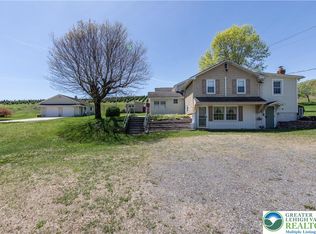 1033 Mill Rd, Lehighton, PA 18235