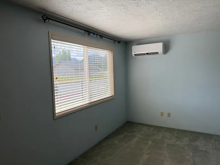 1198 55th Pl — Photo 6