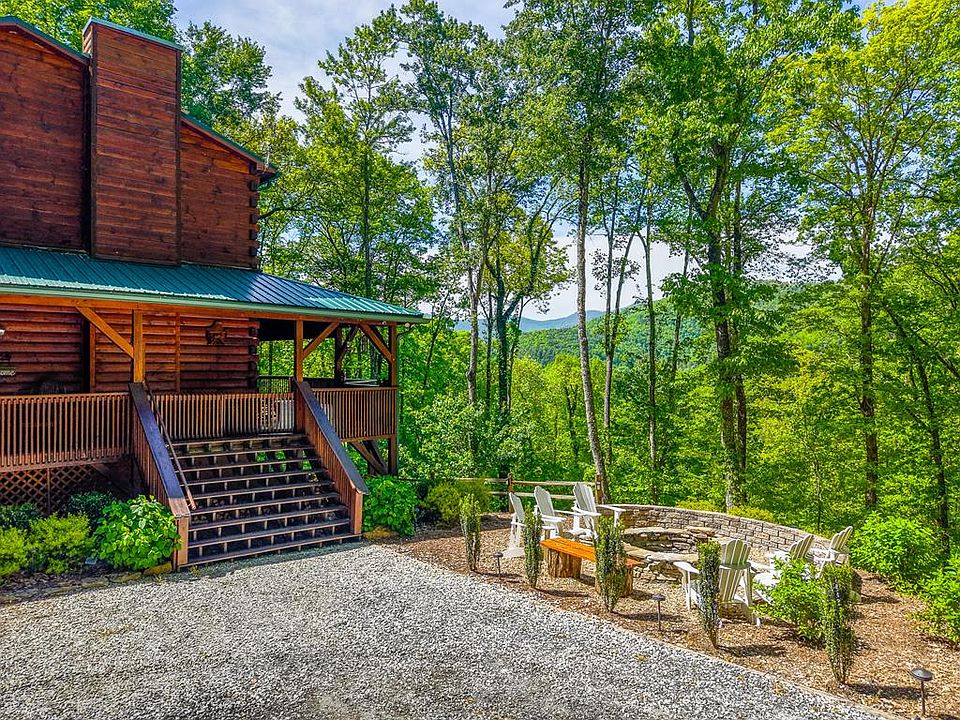 4th image of 453 Macs Mountain Retreat Ln
