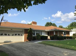 3895 Morefield Rd, Hermitage, PA 16148