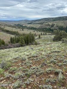 Nka Cowiche Creek Rd, Yakima, WA, 98908