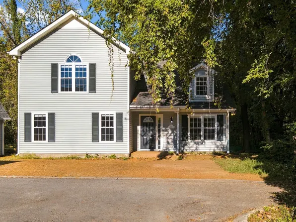 133 Walton Village Dr, Hendersonville, TN 37075