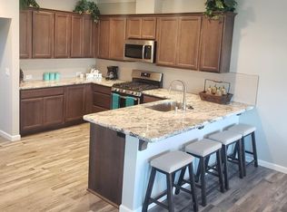 6490 Riverway Ln, Redding, CA 96001