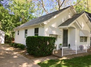 1715 W Gilbert Ave, Peoria, IL 61604