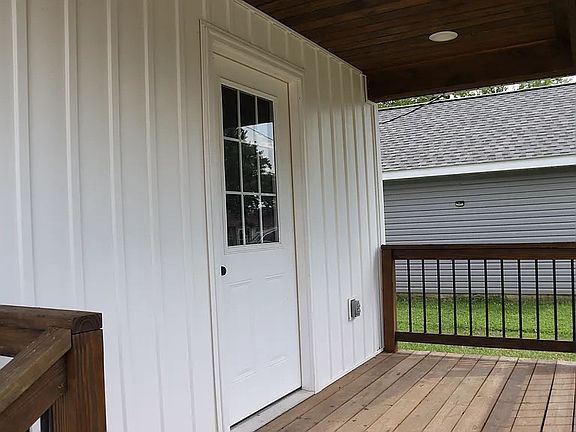 3rd image of 238 N Davis St #1