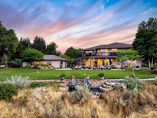 3050 S Whitepost Way, Eagle, ID 83616