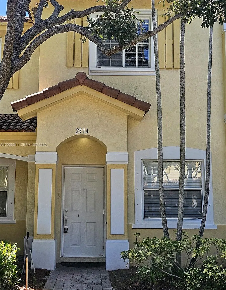 Murano At Hampton Pk No 5 — Photo 1