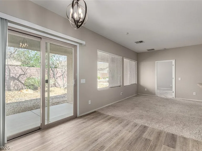 6092 Fox Creek Ave — Photo 17