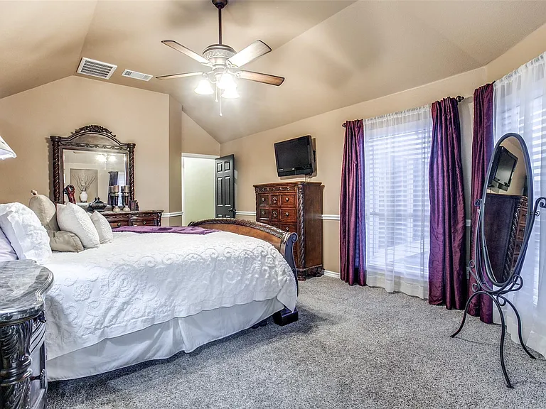 2318 Sparrow Dr — Photo 14