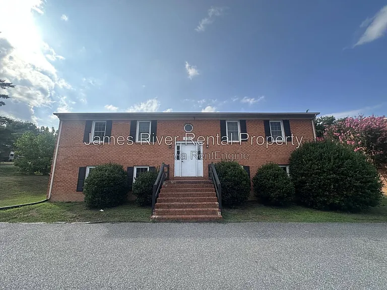 101 Daniel St #C — Photo 1