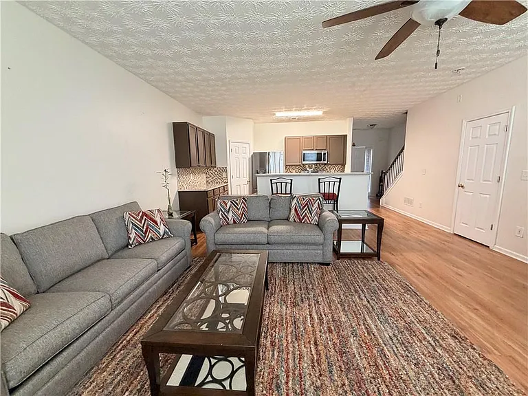 1525 Paramount View Trce — Photo 16