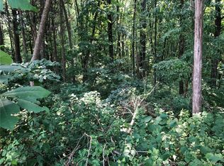 Squire Boone Rd SW, Mauckport, IN 47142