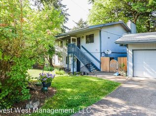 2616 E 18th St, Vancouver, WA 98661