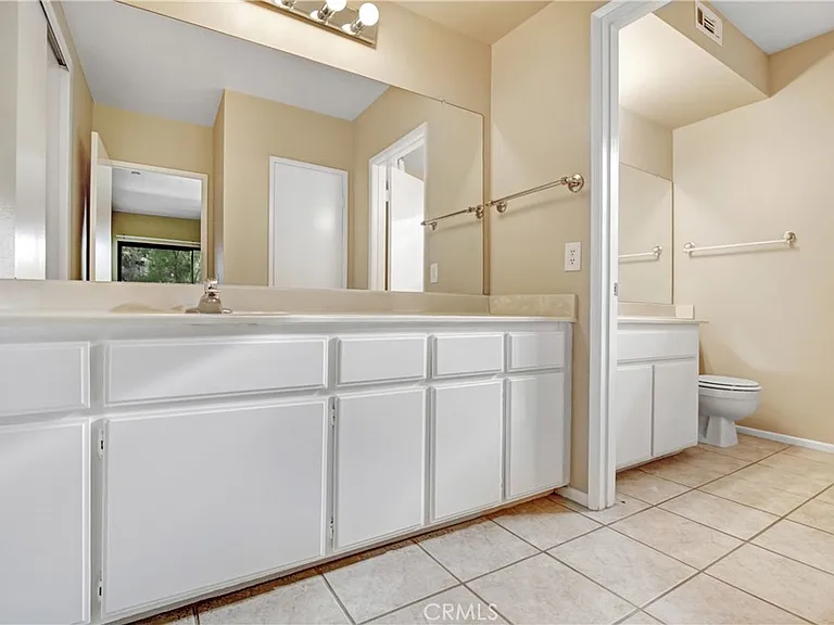 8024 Valle Vista Dr — Photo 15