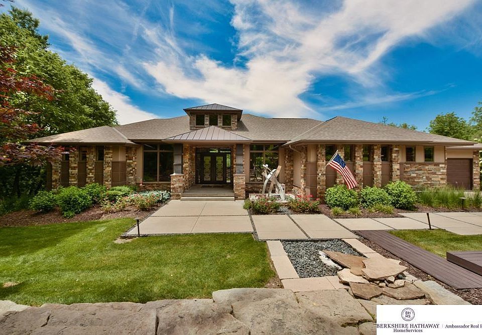 1st image of 21814 Daylily Cir