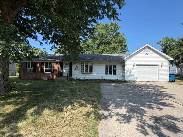 1995 N 1950th Rd E, Watseka, IL 60970