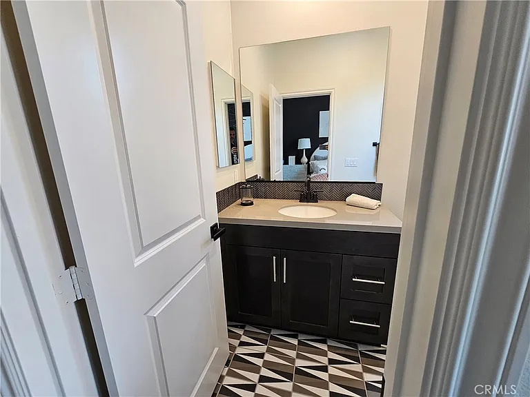 3748 Verdana Cir — Photo 40