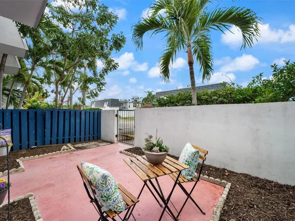 4024 SW 67th Terrace #2, Davie, FL 33314