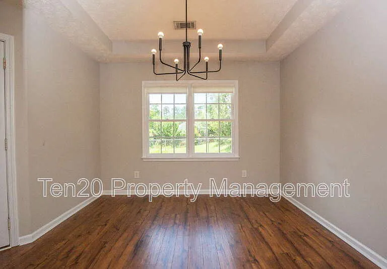 1018 Sugar Mill Dr — Photo 16
