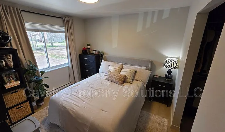 1221 Commonwealth Ave #207 — Photo 1