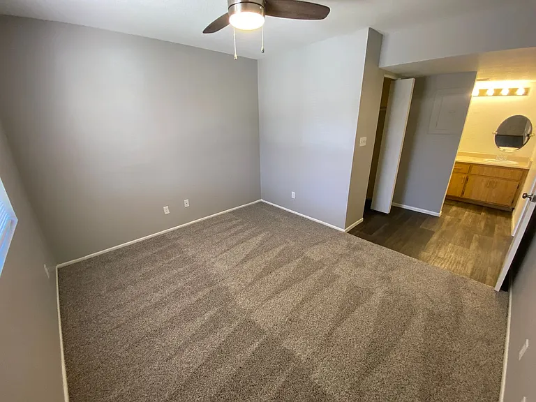 1215 E Lemon St #131 — Photo 20