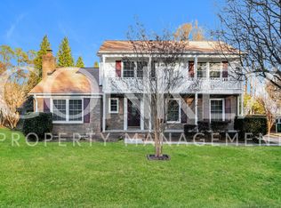 2206 Bolingbroke Ct, High Point, NC 27265