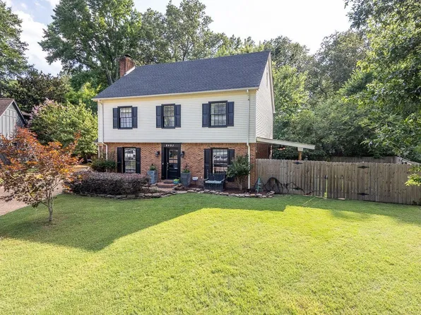 8497 Farmington Cv, Germantown, TN 38139