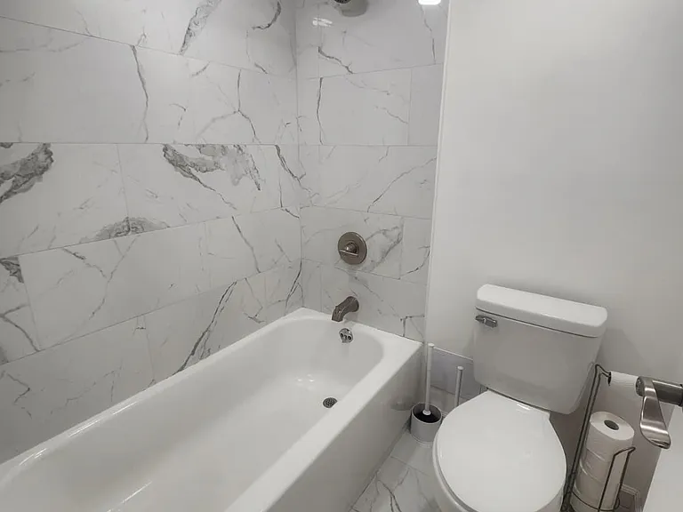 3301 N Country Club Dr #209 — Photo 14