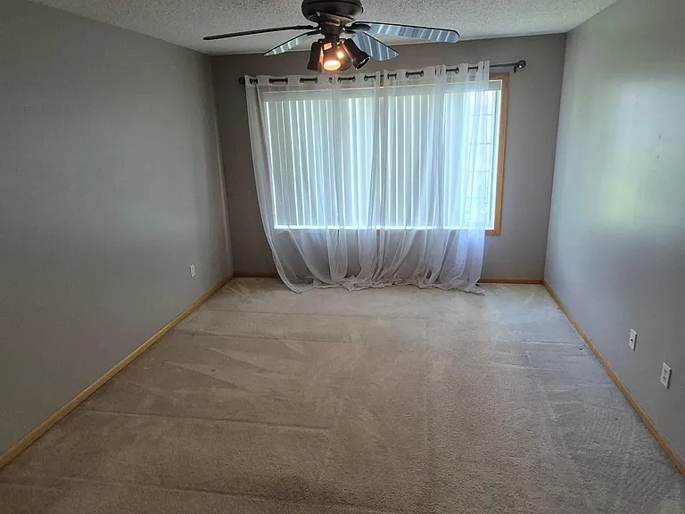 2453 Eagle Trace Ln — Photo 9