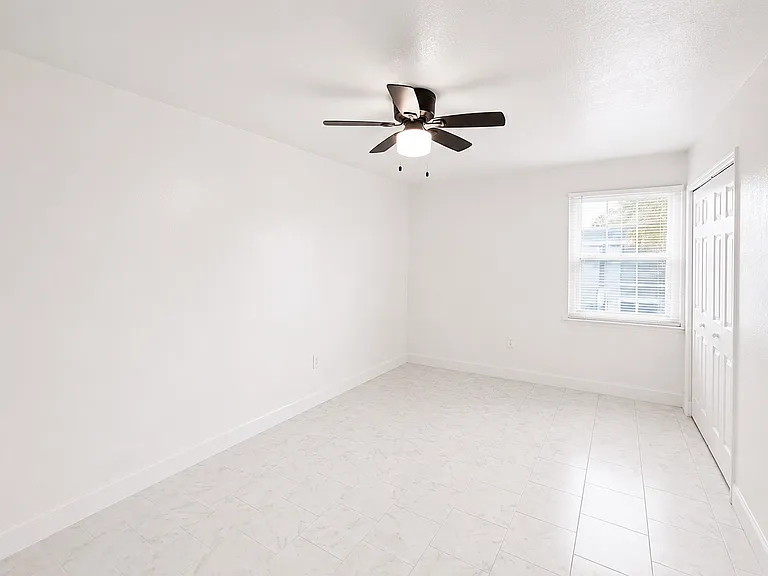 2751 L B McLeod Rd #C — Photo 2