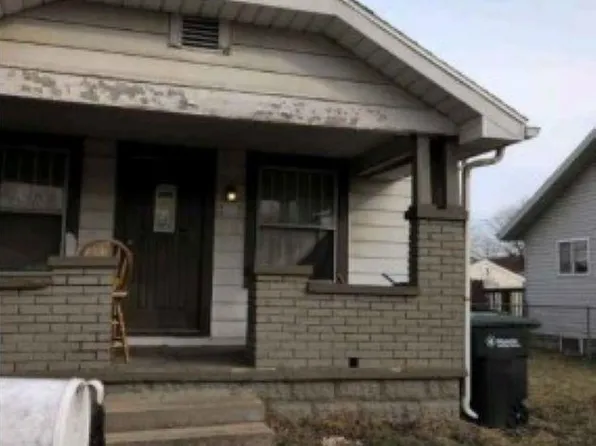 2408 S Mulberry St, Muncie, IN 47302