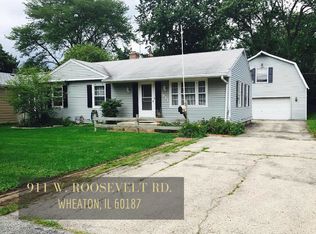 911 W Roosevelt Rd, Wheaton, IL 60187