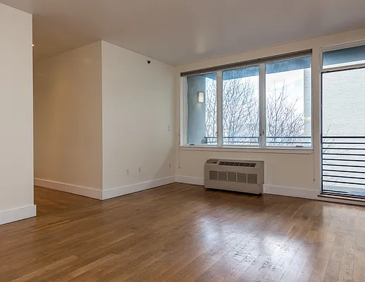 Rented by Nooklyn NYC LLC | media 4