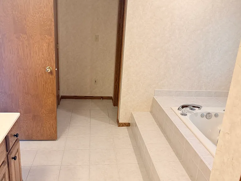 612 E Saint Andrews Cir — Photo 23