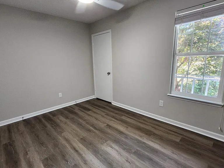 7847 Sugarland Dr — Photo 11