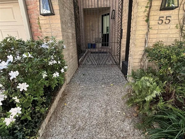 10 S Briar Hollow Ln Unit 55, Houston, TX 77027