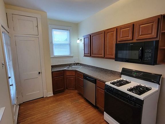3rd image of 5315 Pattison Ave