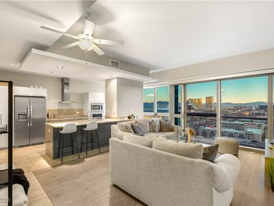 4471 Dean Martin Dr Unit 1907, Paradise Town, NV, 89103