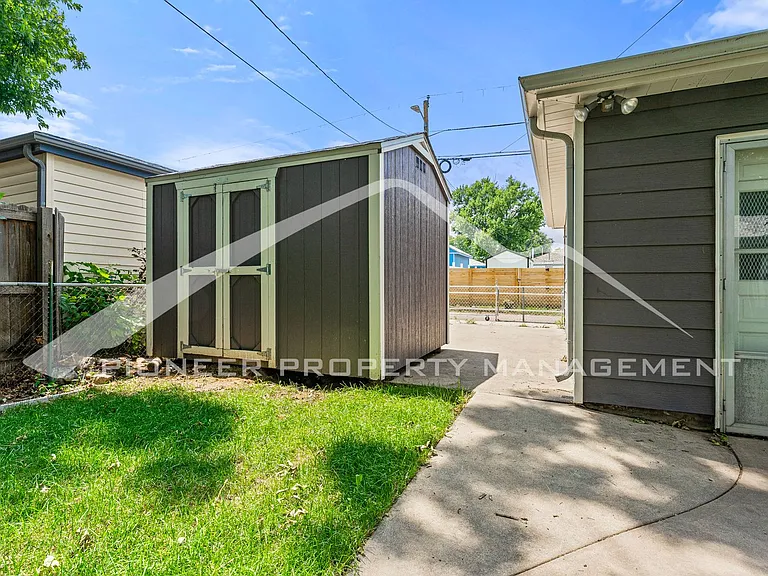 5095 Clay St — Photo 17
