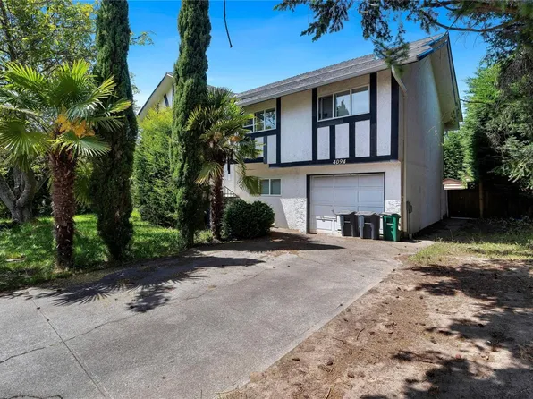 4094 Dawnview Cres, Saanich, BC V8N 5K1