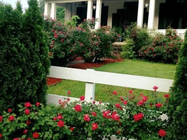 36 Spring Br, Pikeville, KY 41501