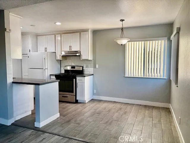 17102 Emerald Ln #E — Photo 25