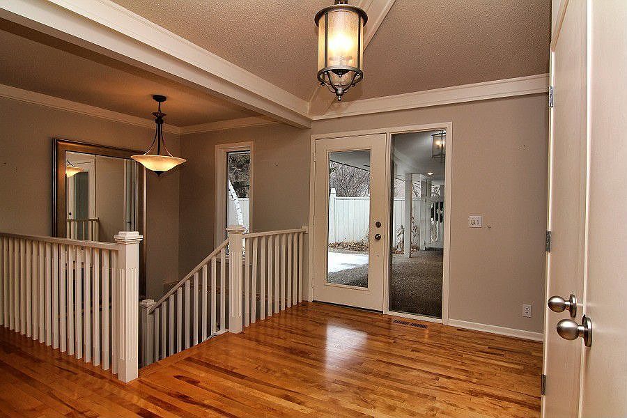 1st image of 4985 Sussex Pl