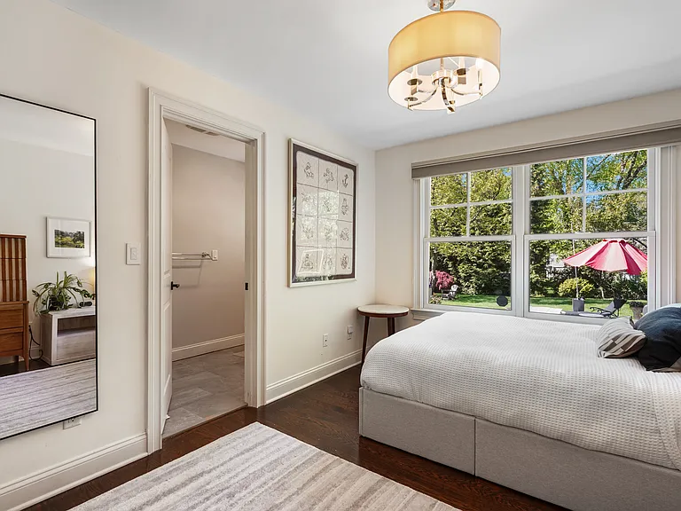11 Annjim Dr — Photo 31