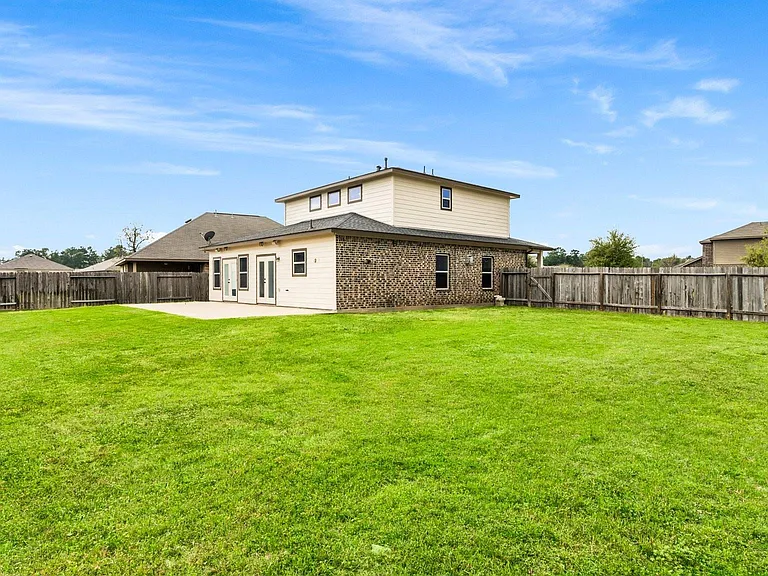 328 Country Crossing Cir — Photo 31